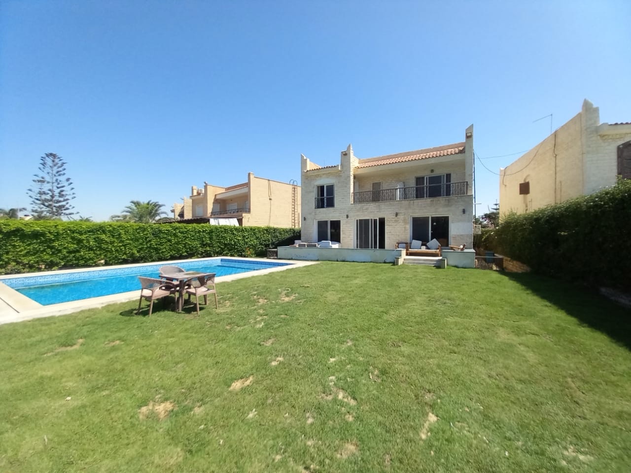 Villa private pool marina 5