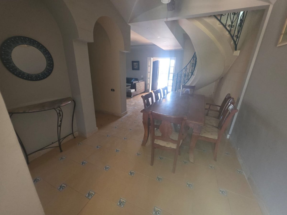 Villa photo 3