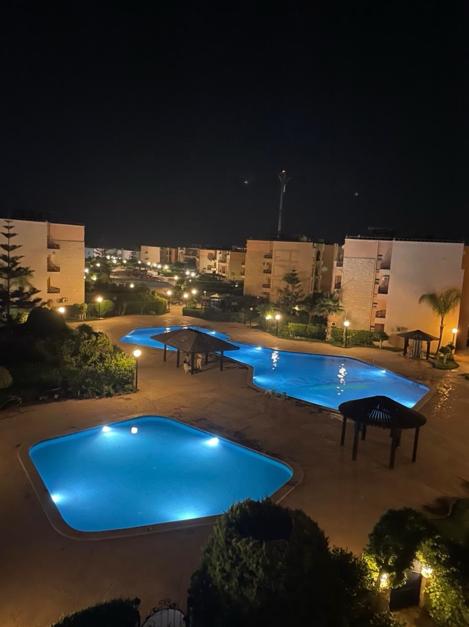 Nice 2 3BR Beach Escape · 2 Pools · Steps to Sea photo 2