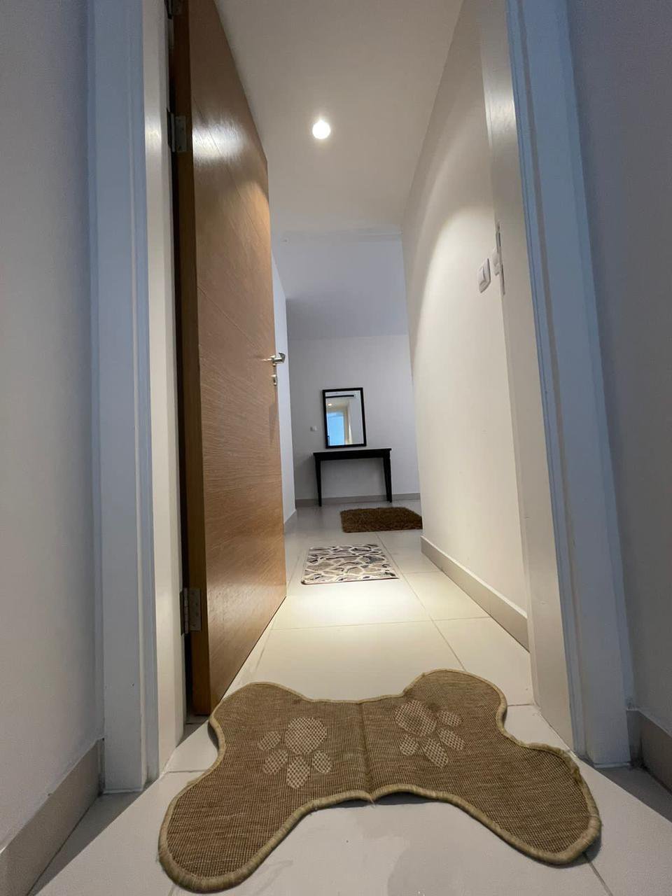 📍marassi marina 2
Chalet 2 bedrooms
1 master room 
2 bathrooms 
4 bed 
Pool vie photo 3