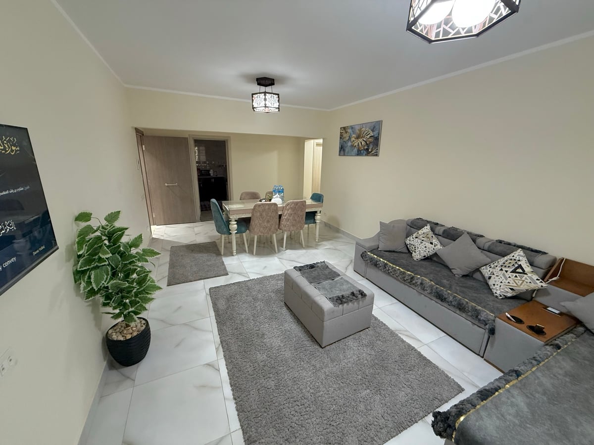 2BR Down Town New Alamein photo 2