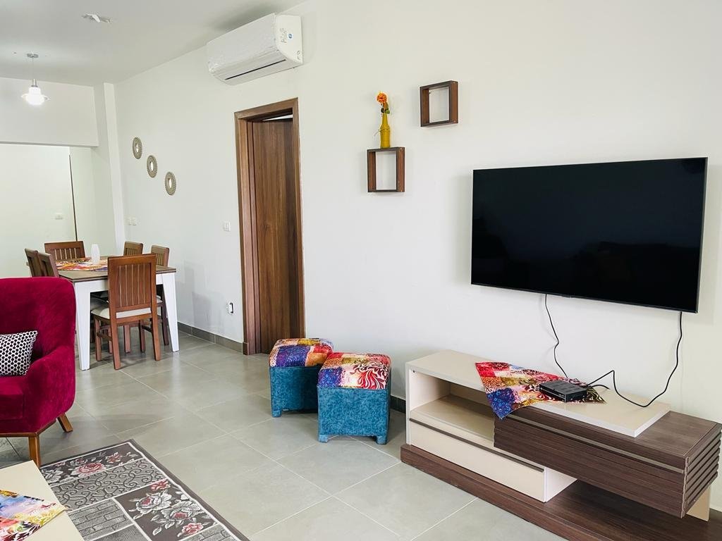 3 Bedroom photo 2