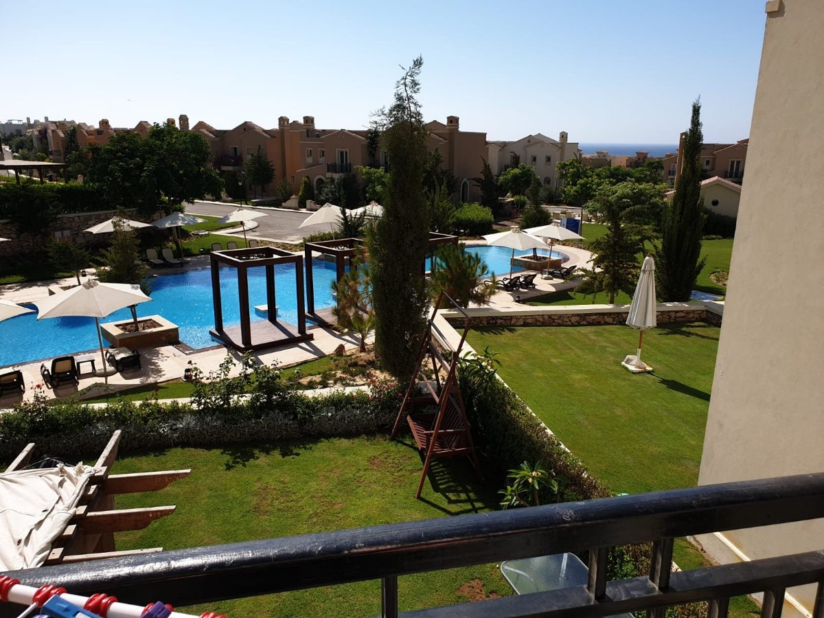 Sea and pool view Chalet