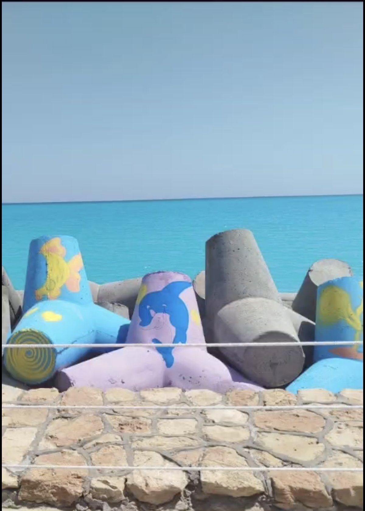 Lazourdy bay photo 2