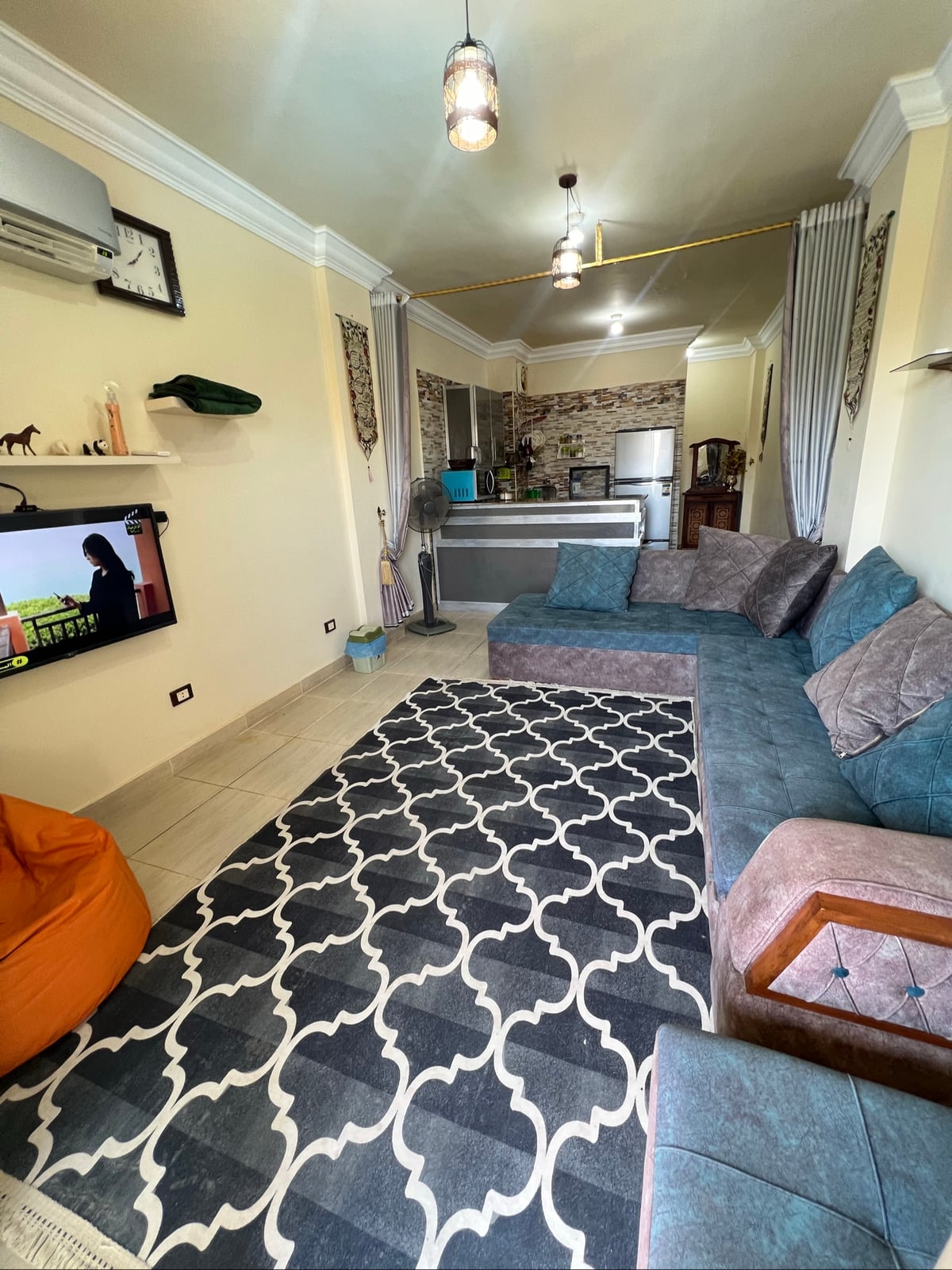 Rental unit in El Dabaa · 3 bedrooms · 6 beds · 2 private baths photo 2