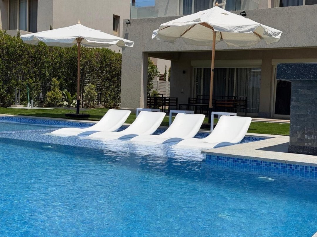 Huge luxury villa for rent in Hacienda Bay | Private pool| Premium summer rental